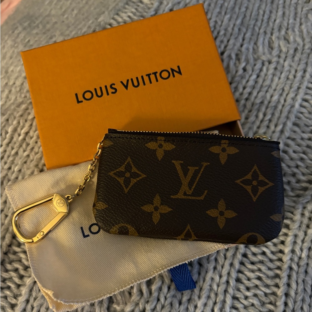 Authentic Louis Vuitton Brown Monogram Coin Pouch. New